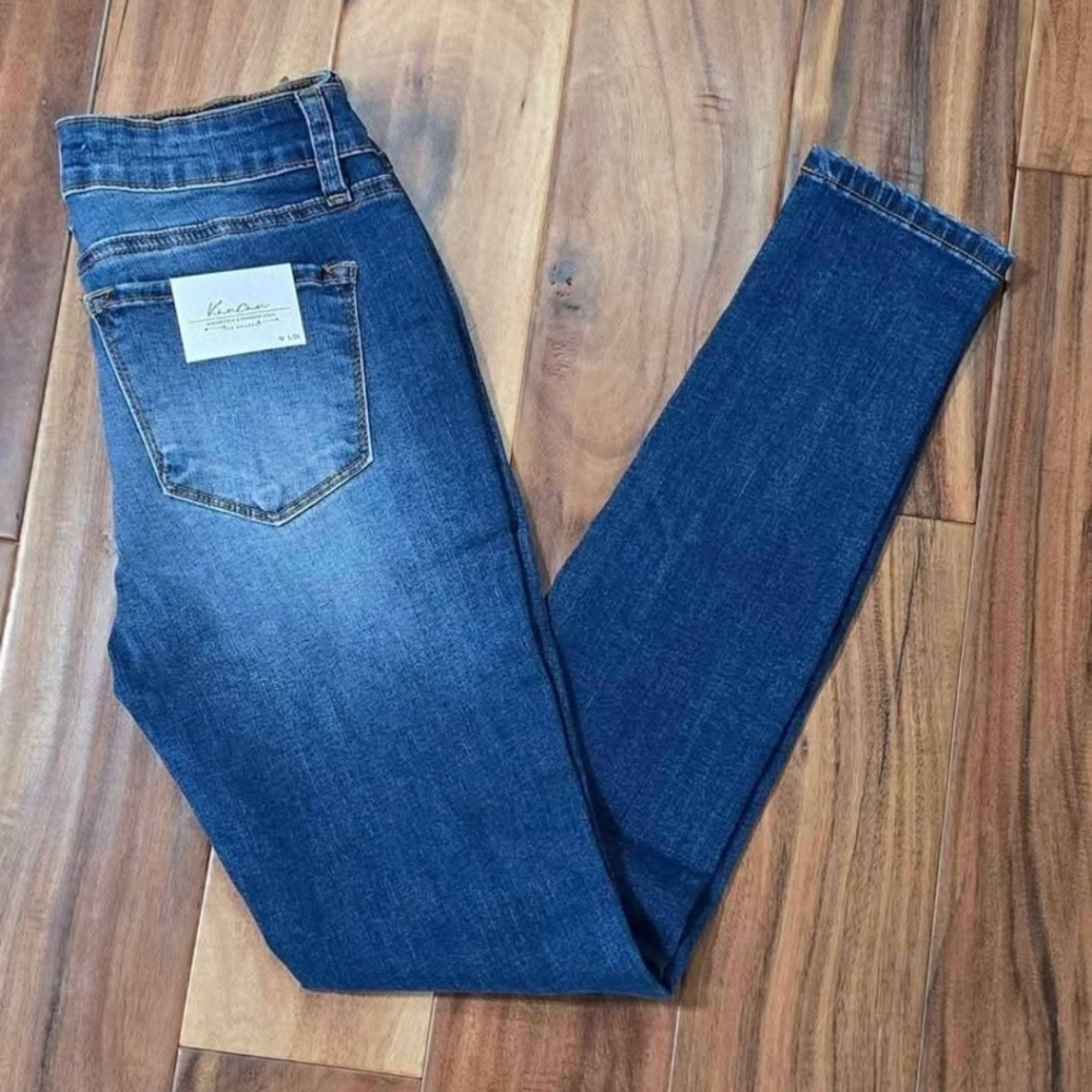 Kancan Mid Rise Skinny Jeans